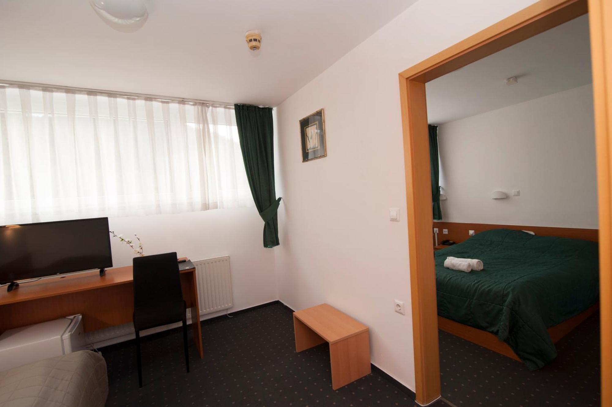 Hotel Faraon Τσέλιε Δωμάτιο φωτογραφία