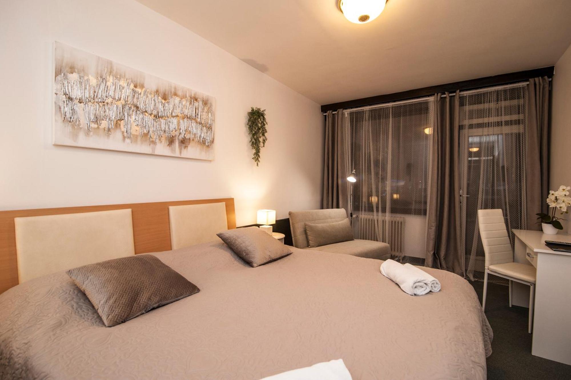 Hotel Faraon Τσέλιε Δωμάτιο φωτογραφία