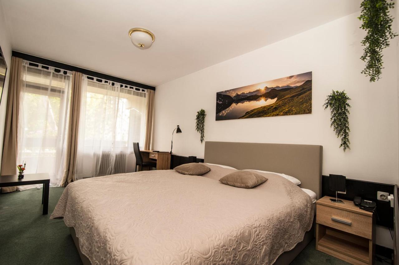 Hotel Faraon Τσέλιε Εξωτερικό φωτογραφία
