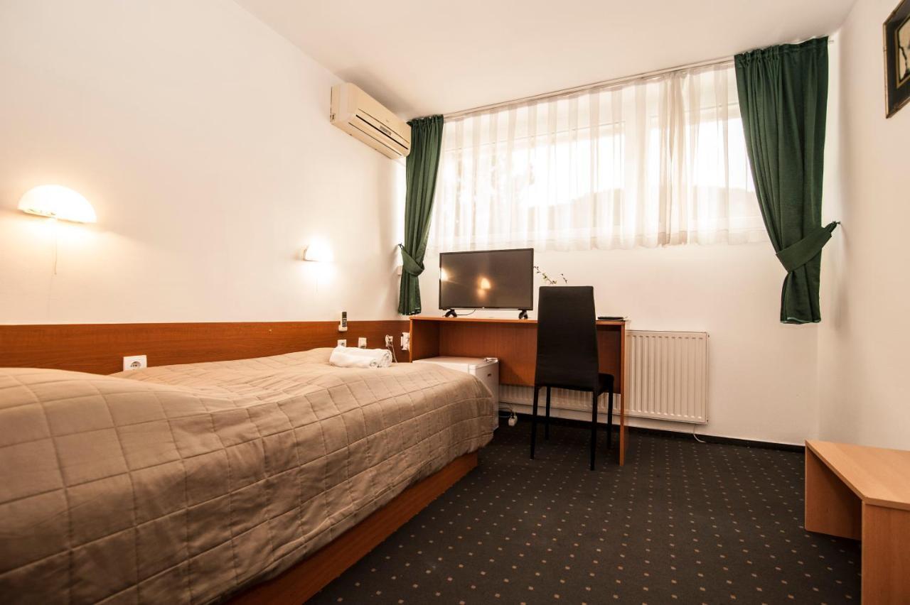 Hotel Faraon Τσέλιε Εξωτερικό φωτογραφία